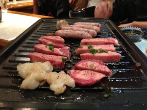 まつさか與 餃子ウィンナー